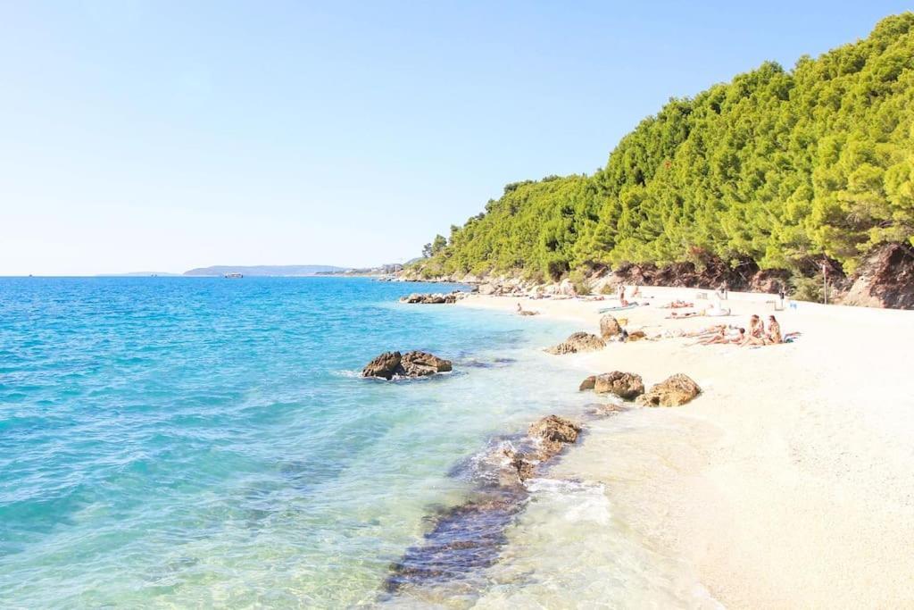 Apartmant With Pool 8 Kaštela Zewnętrze zdjęcie